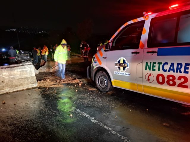 Driver slams into concrete barrier2 Driver slams into concrete barrier