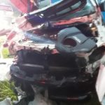 bakkie slams into truck