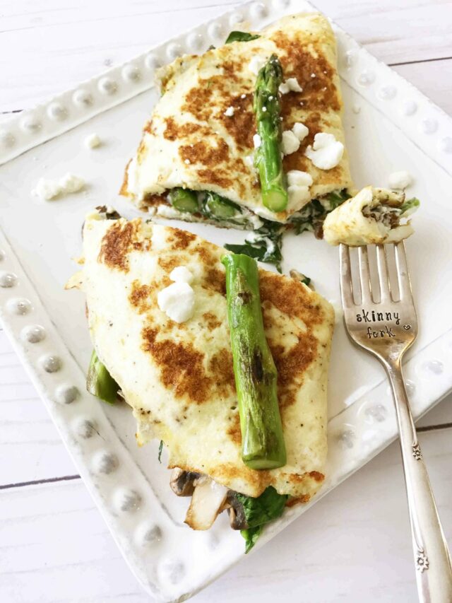 Mushroom and asparagus omelette Mushroom and asparagus omelette