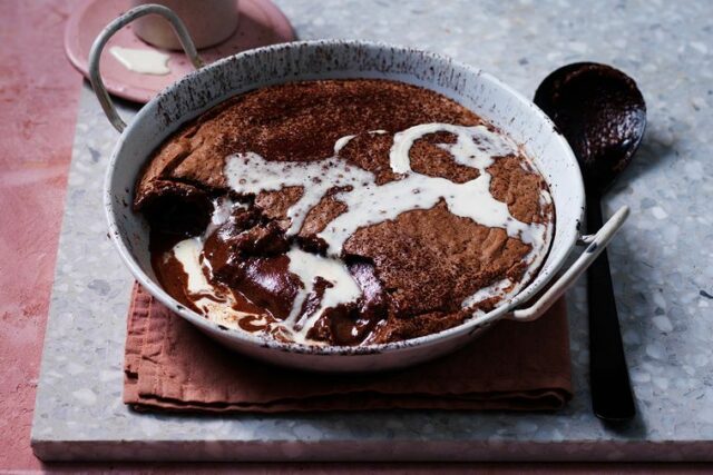 self-saucing pudding self-saucing pudding