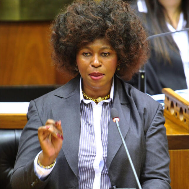 Makhosi Khoza